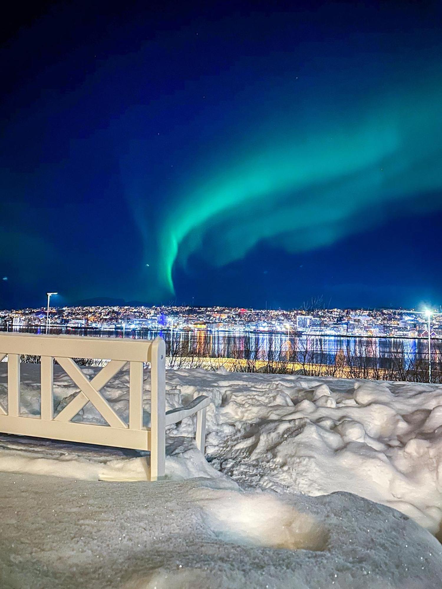 Panorama View - Free Parking - Perfect For Couples Apartment Tromso Exterior photo